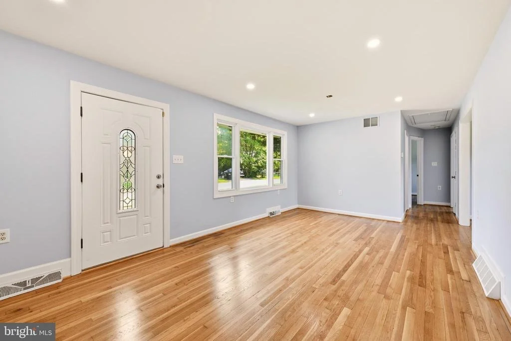 Photo of 124 DINKLE DRIVE
