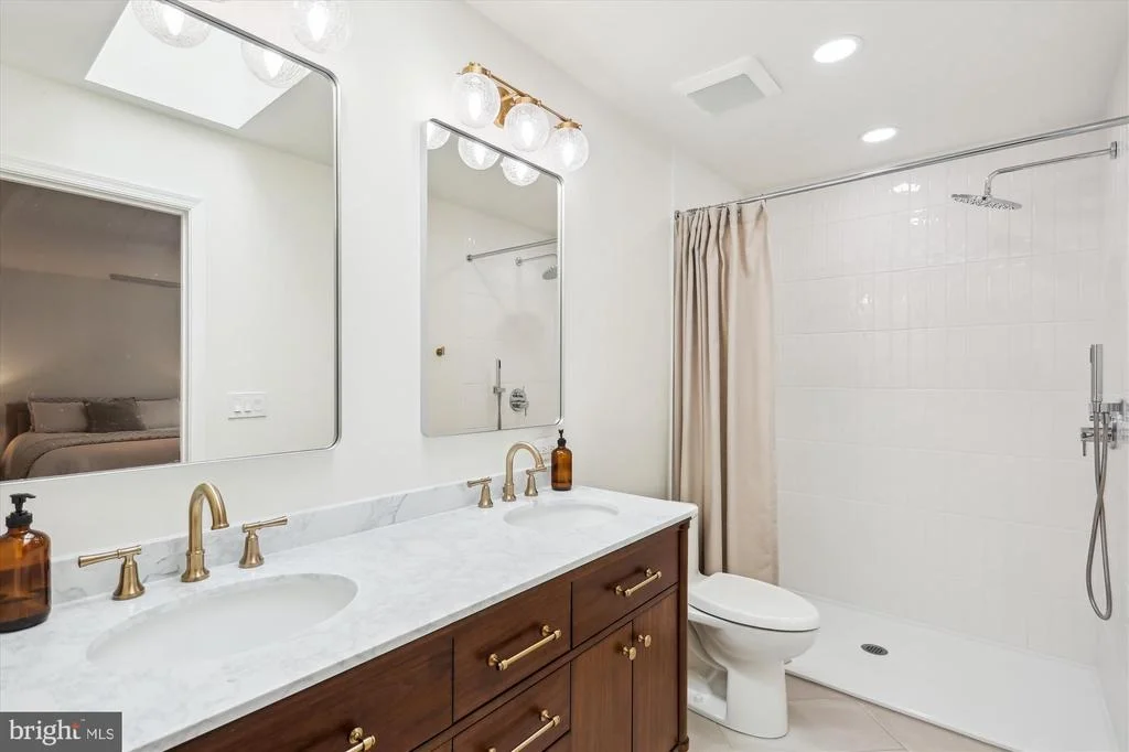 Photo of 4009 EVANGELINE TERRACE