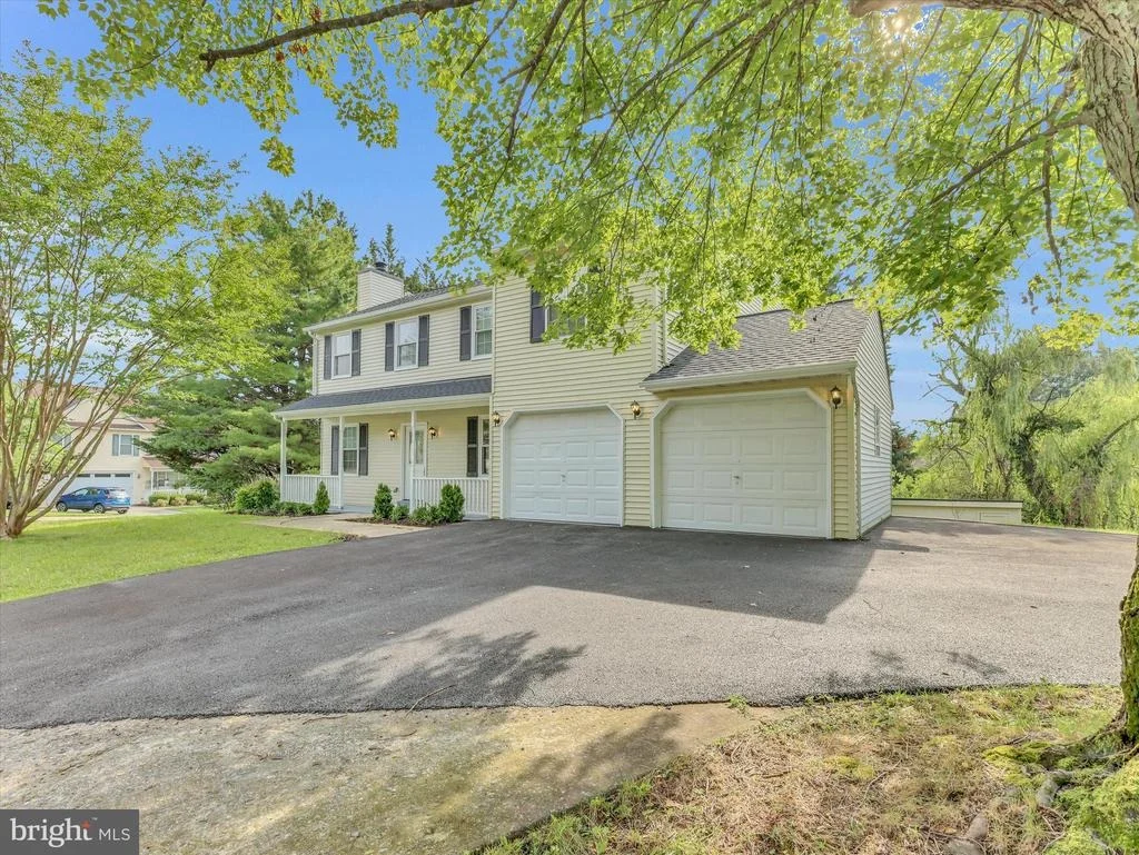 Photo of 24737 NICKELBY DRIVE