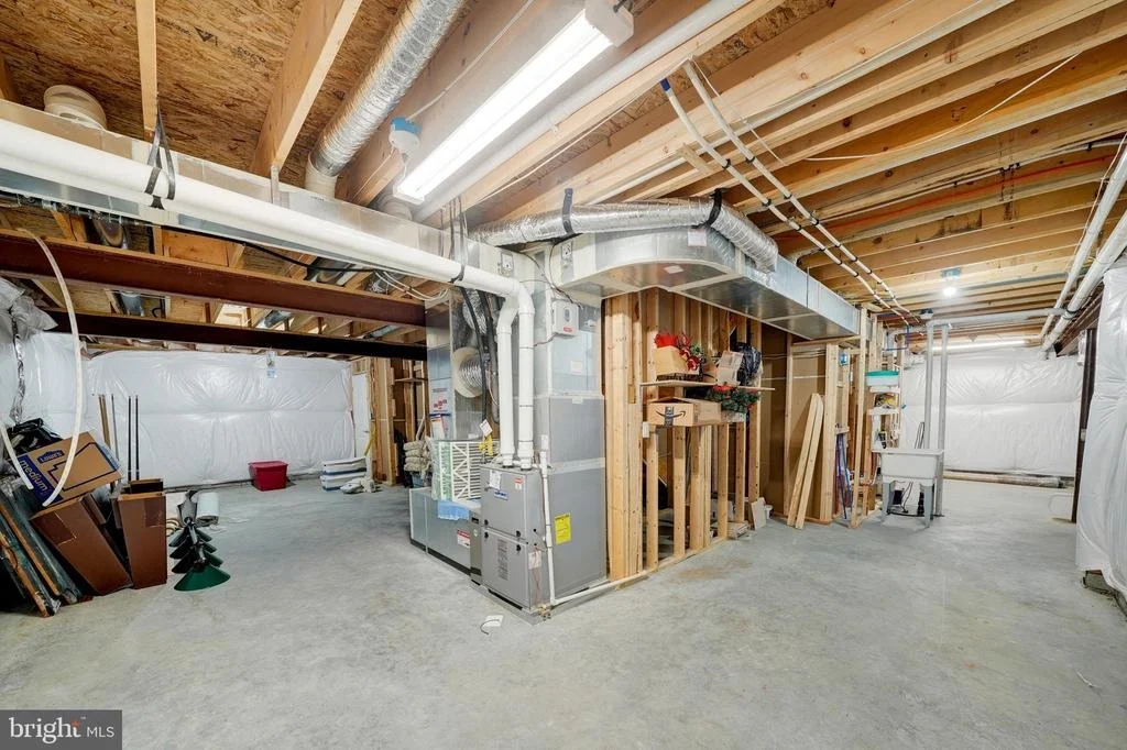 Photo of 535 STONEHAVEN DRIVE