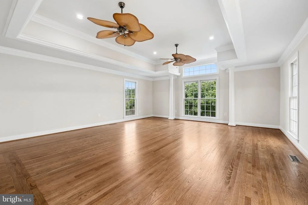 Photo of 5842 RIVERSIDE DRIVE