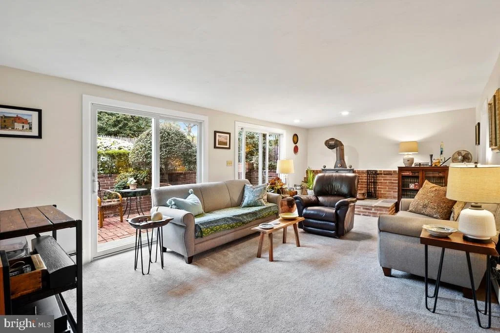 Photo of 7516 OAKMONT DRIVE