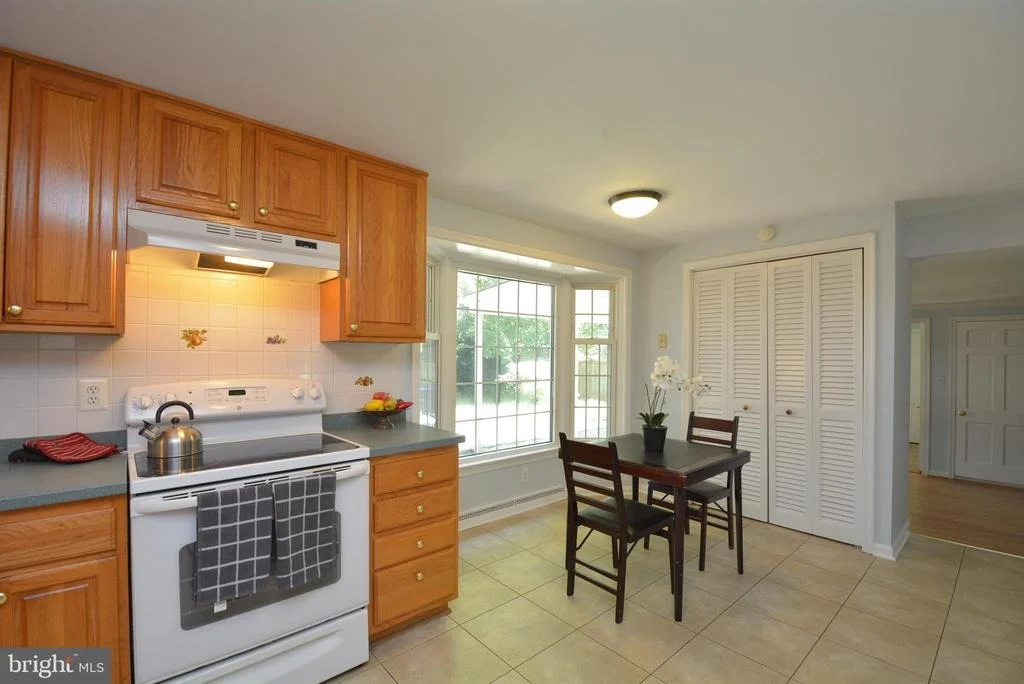 Photo of 8709 HIGHGATE ROAD