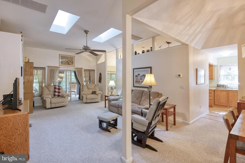 Photo of 23523 HOLLY CIRCLE