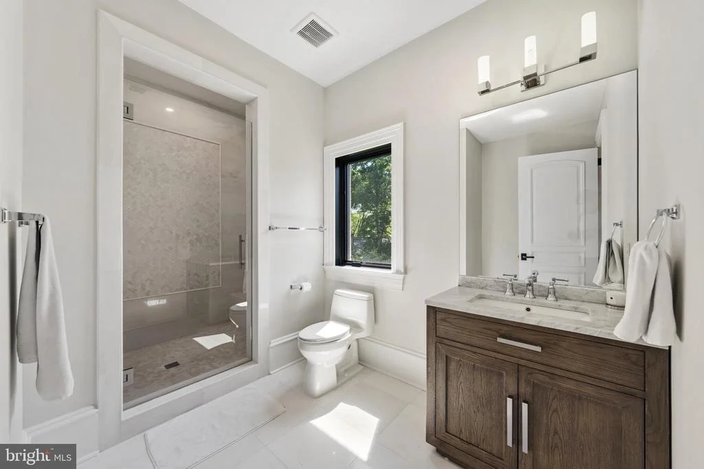 Photo of 1332 MCCAY LANE