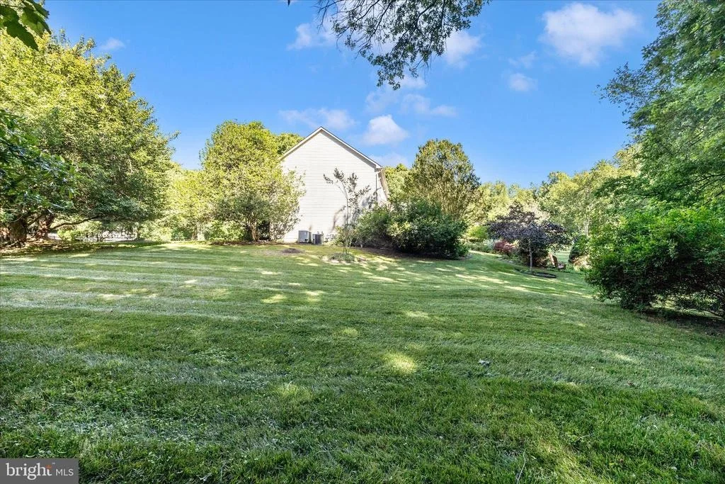 Photo of 19808 FALLING SPRING COURT