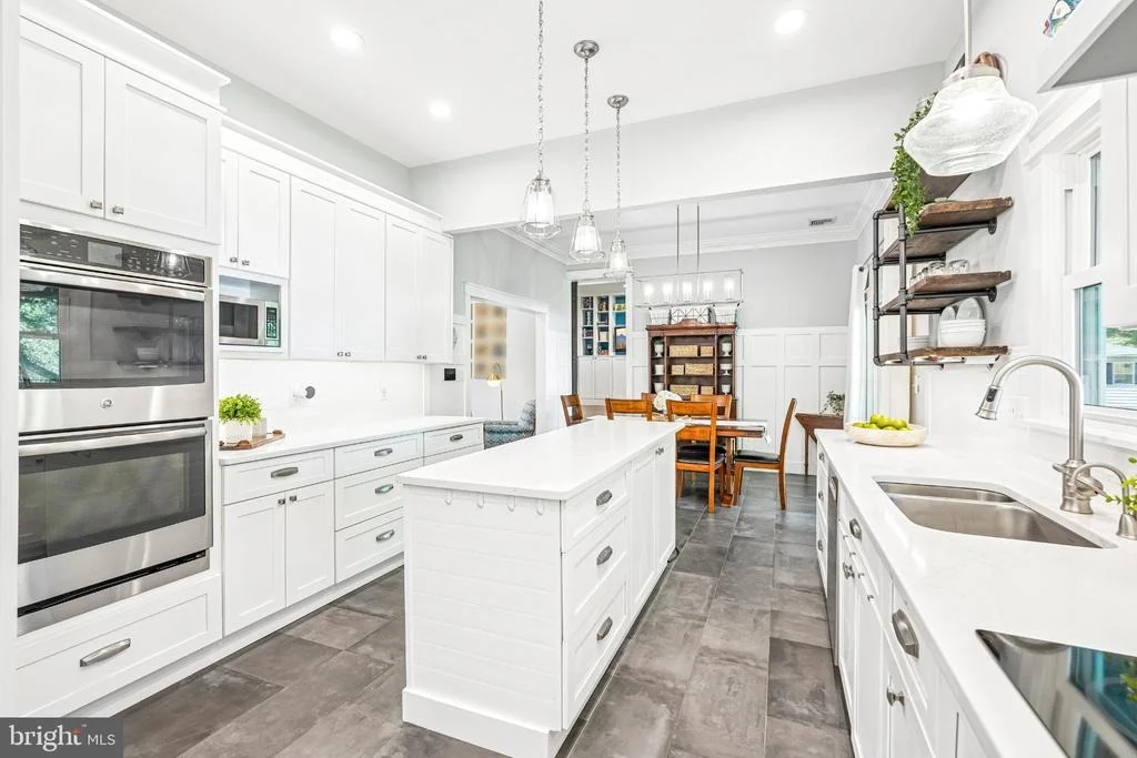 Photo of 2 BEECHCROFT DRIVE