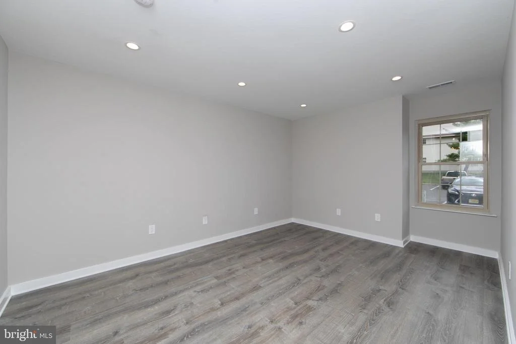 Photo of 306 TAVISTOCK