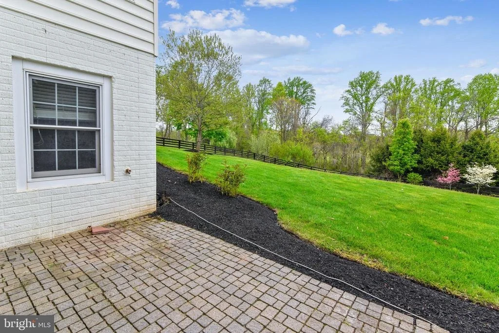 Photo of 24188 SPRING MEADOW CIRCLE