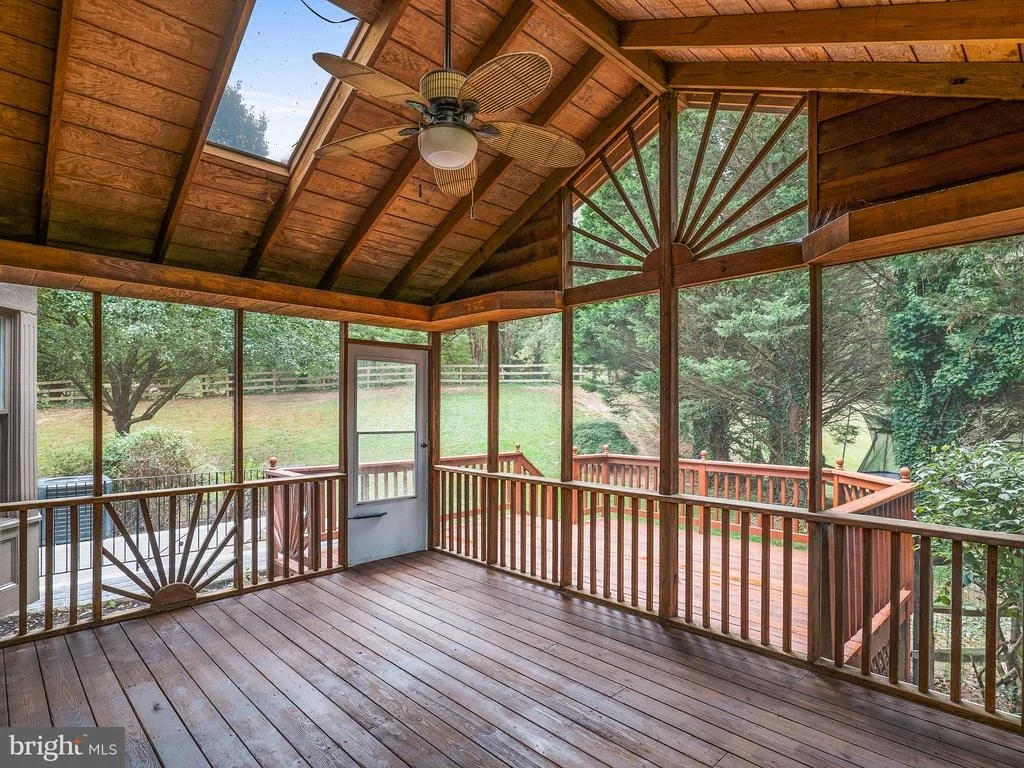 Photo of 114 CRYSTAL SPRING DRIVE