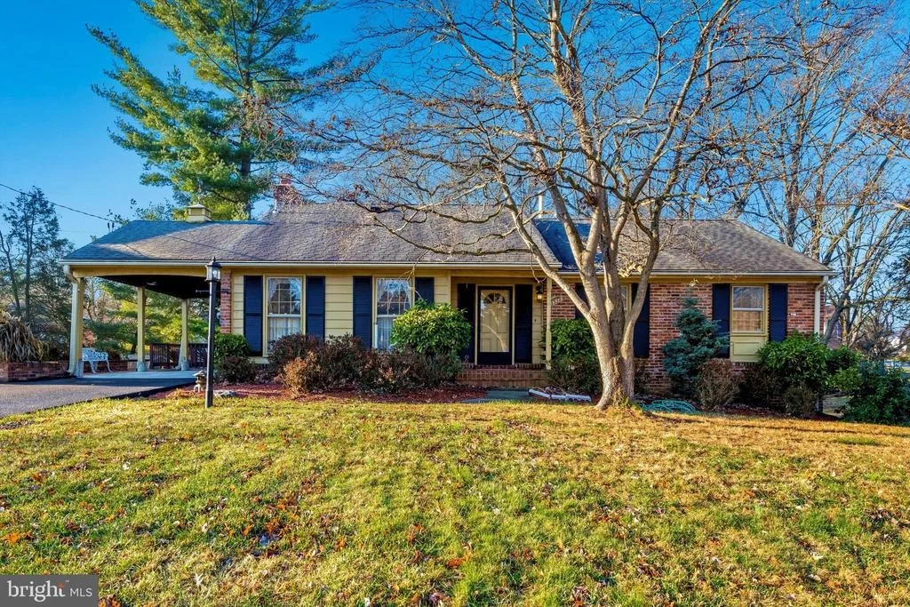 Photo of 13328 LOCKSLEY LANE