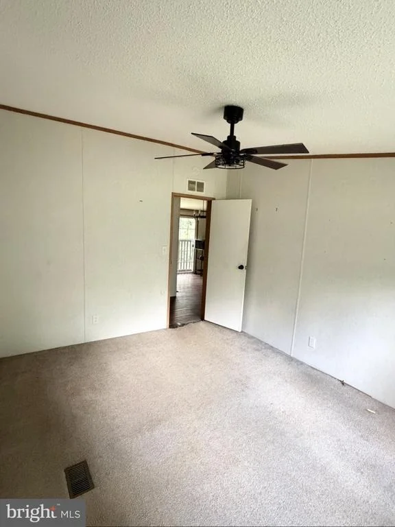 Photo of 11016 FOREST HOLLOW DRIVE