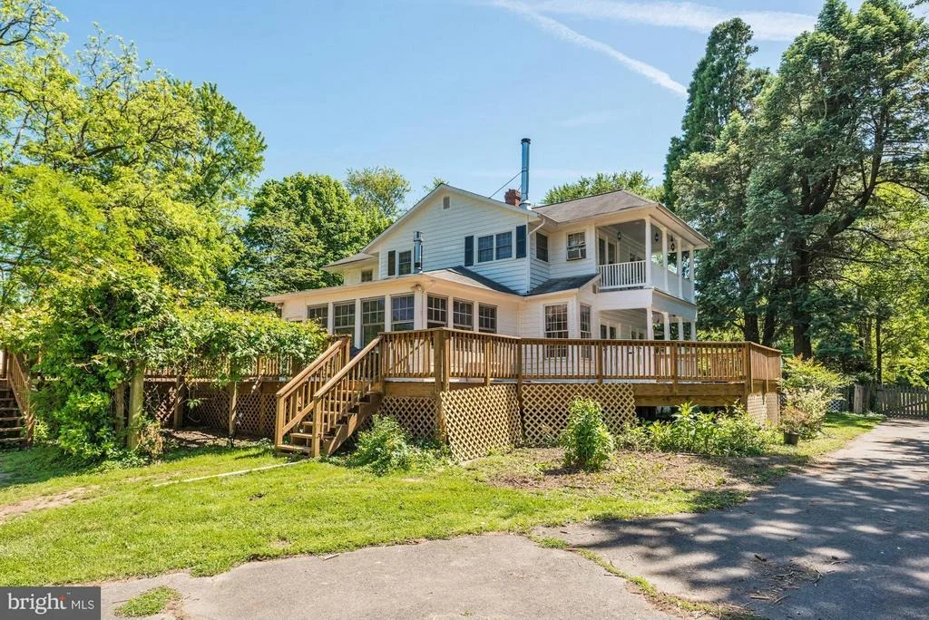 Photo of 4011 GALLOWS ROAD