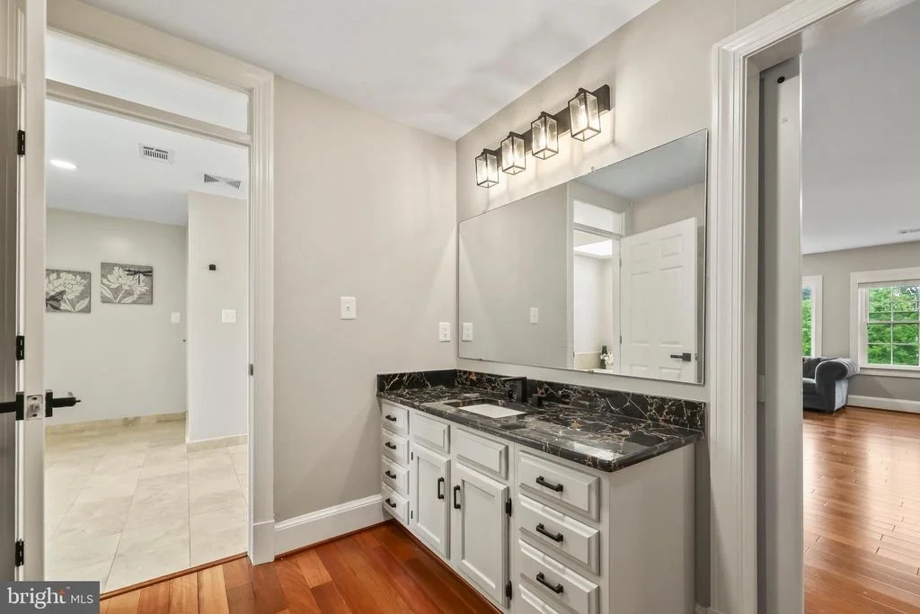 Photo of 517 SENECA ROAD