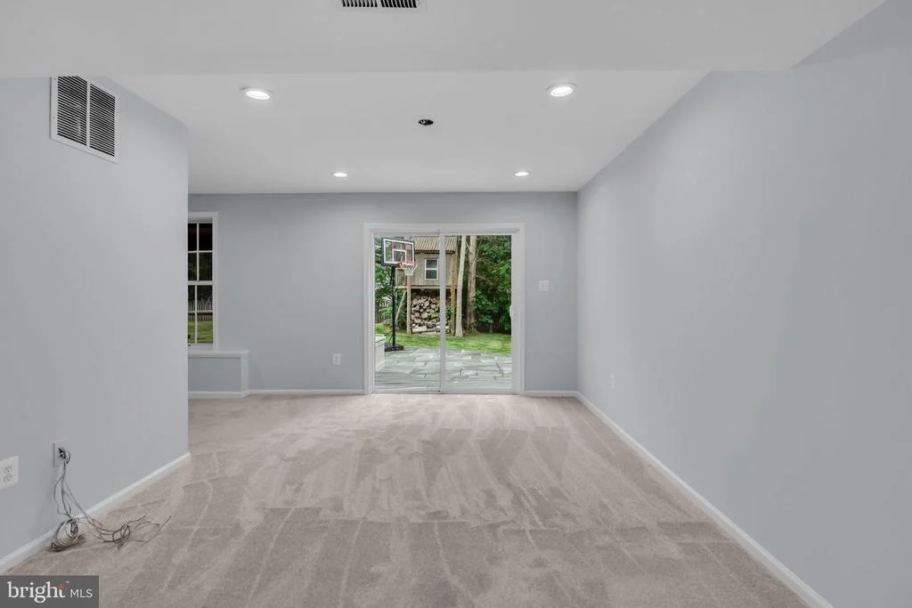 Photo of 43553 DEMPSEY LANE