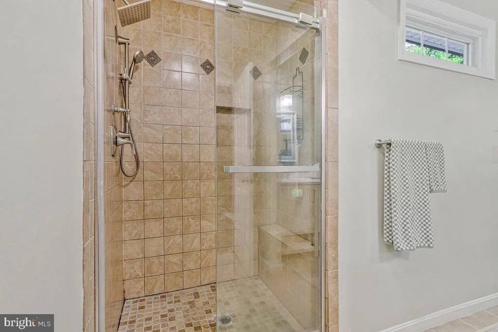 Photo of 9017 MEGAN CIRCLE