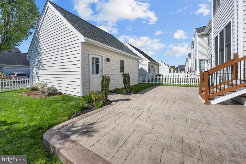 Photo of 42583 PELICAN DRIVE