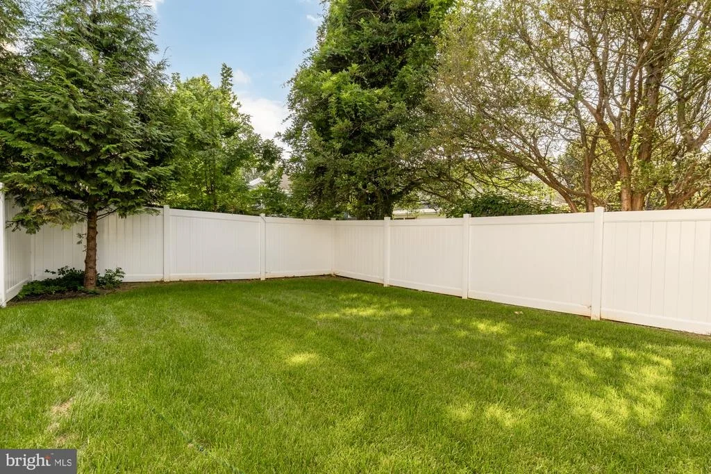 Photo of 9508 FOREST ROAD