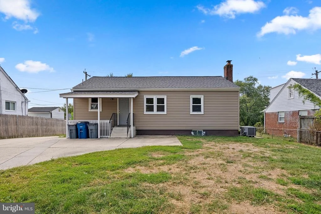 Photo of 12707 HOLDRIDGE ROAD