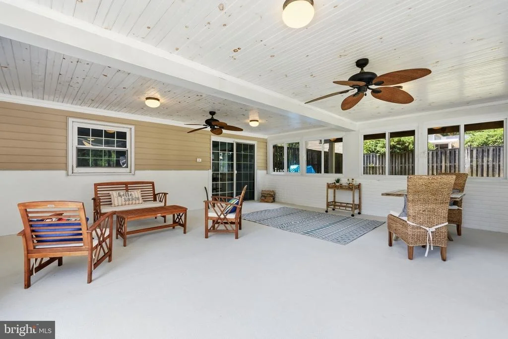 Photo of 490 ELEANOR LANE