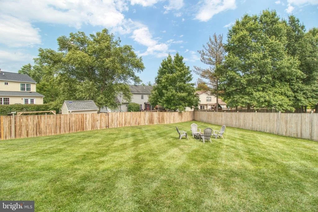 Photo of 1433 VALEBROOK LANE