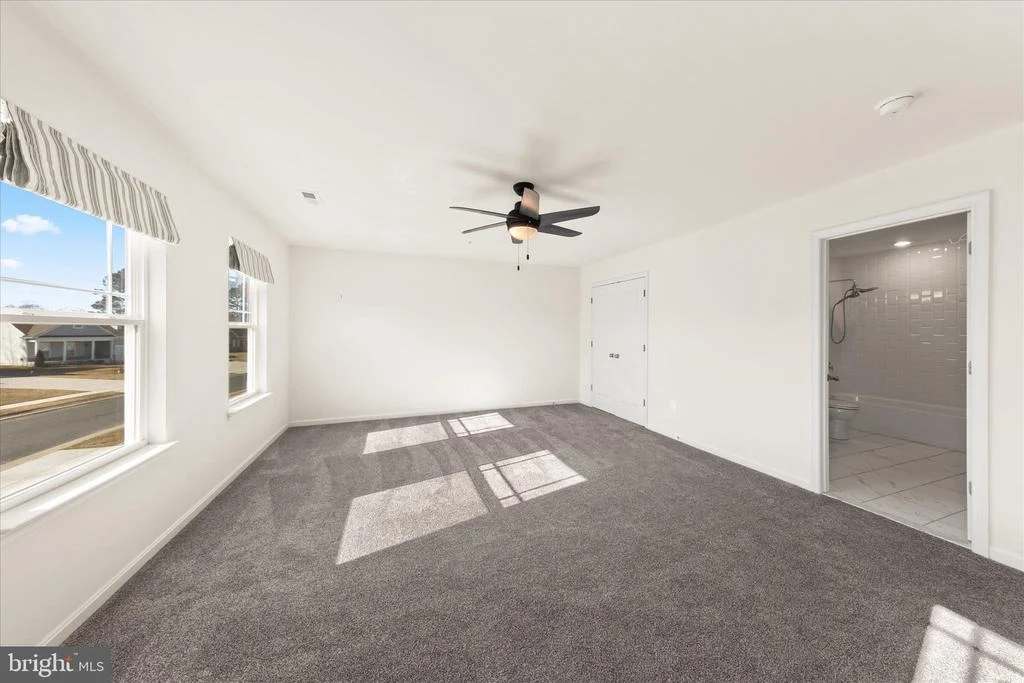 Photo of 5559 TRAFALGAR CIRCLE