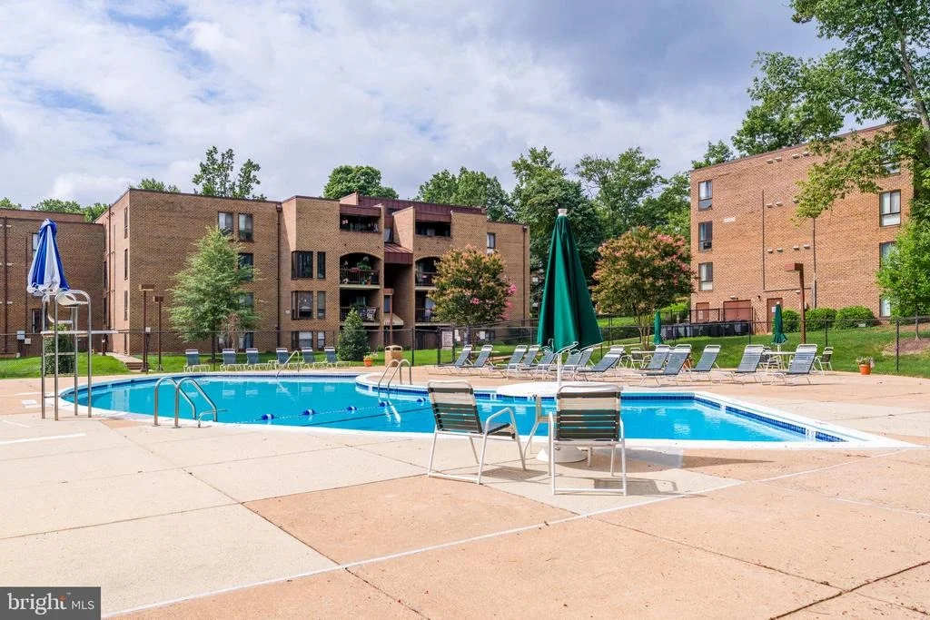 Photo of Unit 13 at 11220 CHESTNUT GROVE SQUARE