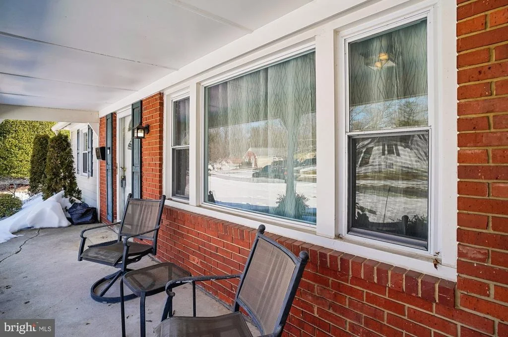 Photo of 16005 PENNANT LANE