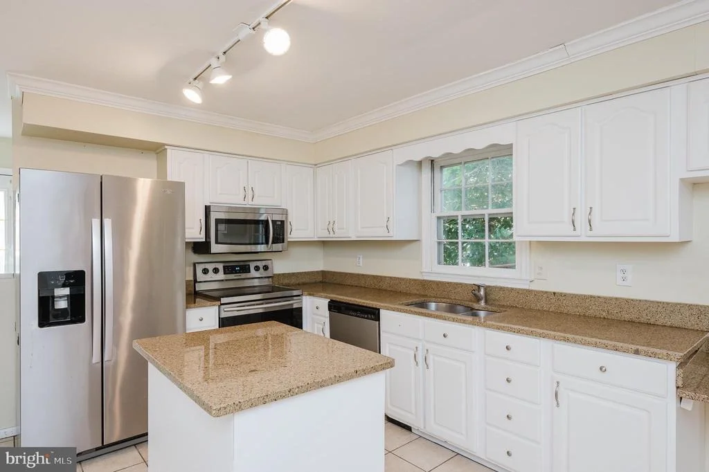 Photo of 318 BEACH DRIVE