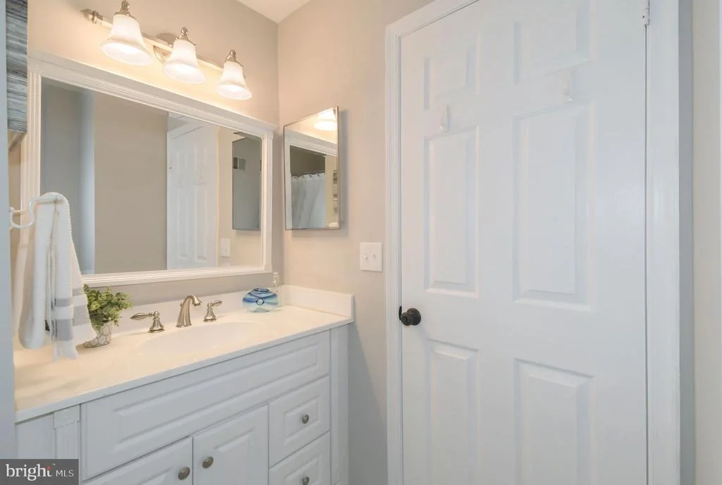 Photo of 6844 SILVER ANN DRIVE