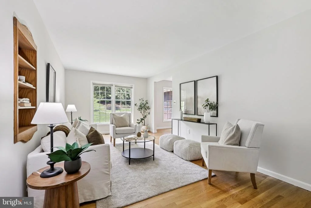 Photo of 7584 CARLIN ROAD