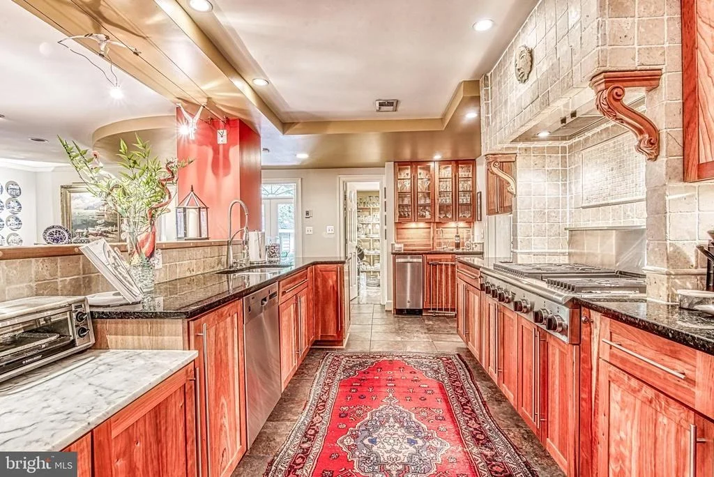 Photo of 907 JUNIPER PLACE