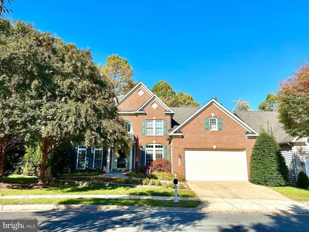 Photo of 3725 GLEN EAGLES DRIVE
