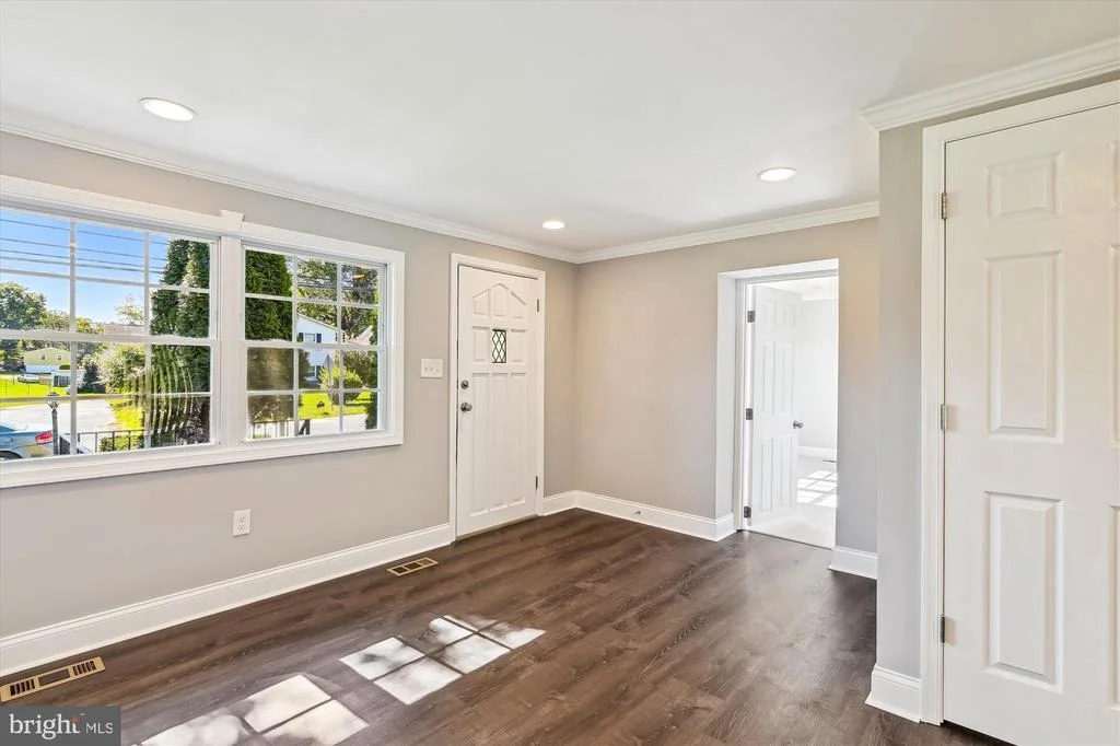 Photo of 210 WARFIELD ROAD