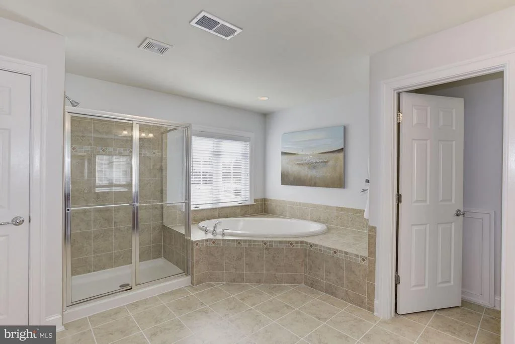 Photo of 41371 SILVERSIDE DRIVE