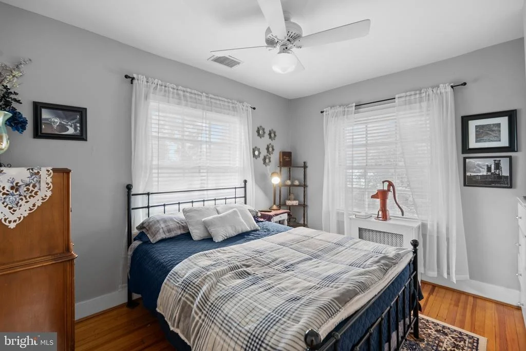 Photo of 1804 FAIRBANK ROAD