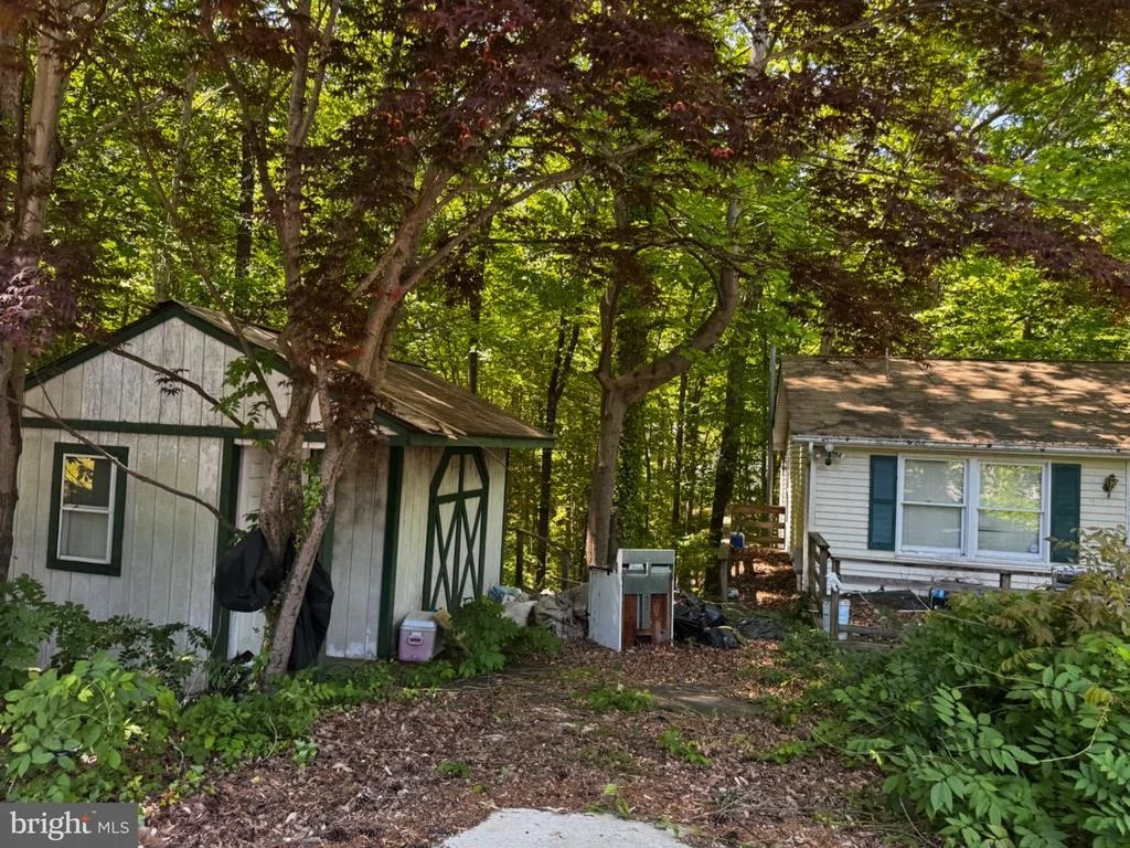Photo of 913 AUGUSTUS DRIVE