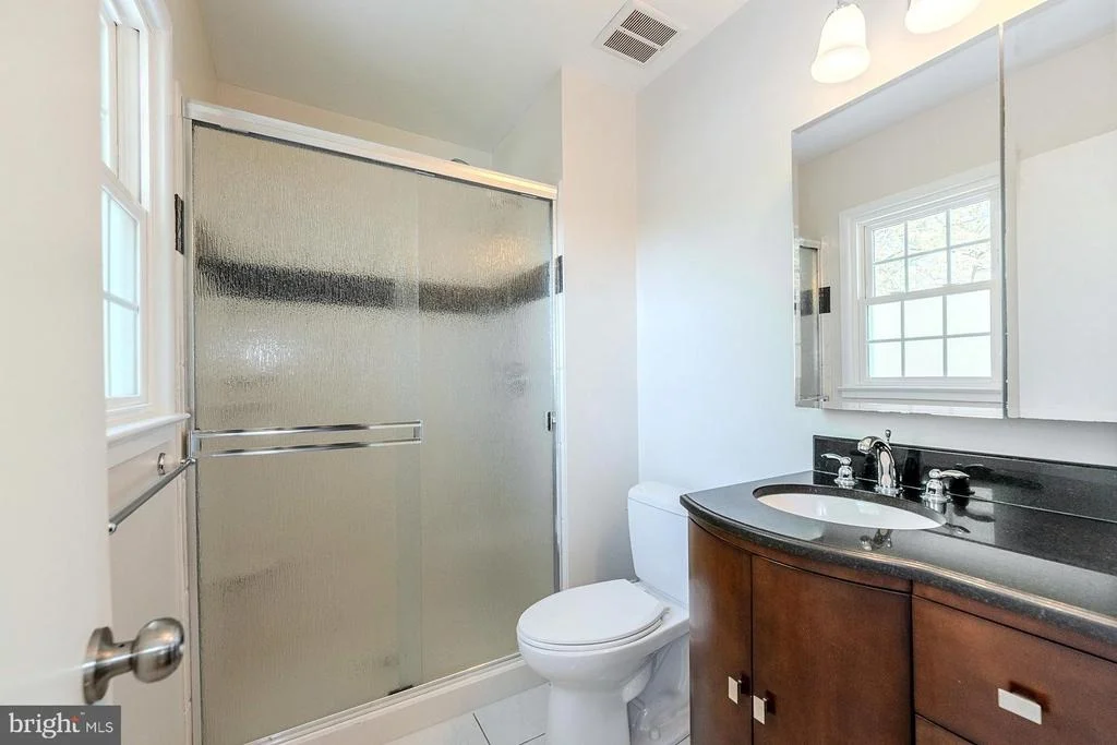 Photo of 6526 GREENVIEW LANE