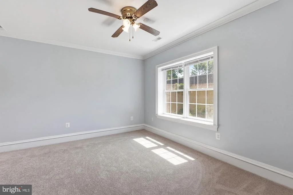 Photo of 8813 OAK LEAF DRIVE