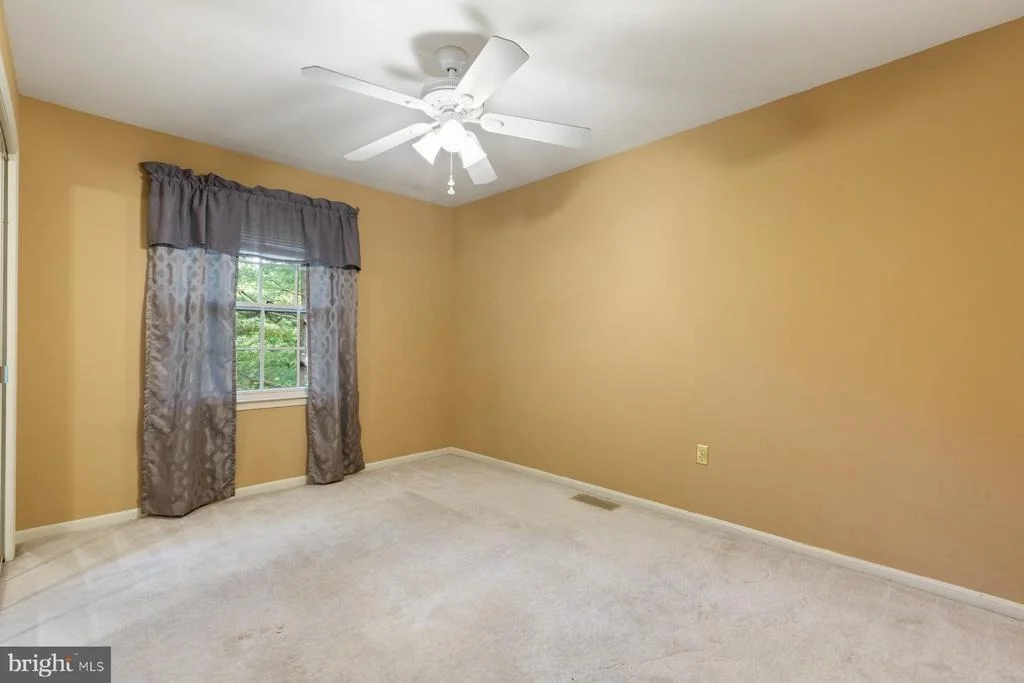 Photo of 19221 GATLIN DRIVE