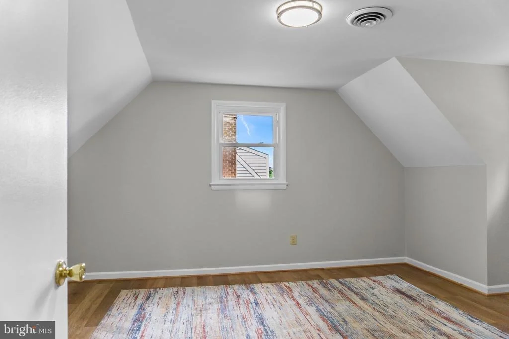 Photo of 12704 GOODHILL ROAD