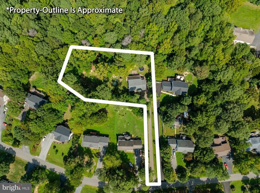 Photo of 976 JOHNSWOODS ROAD