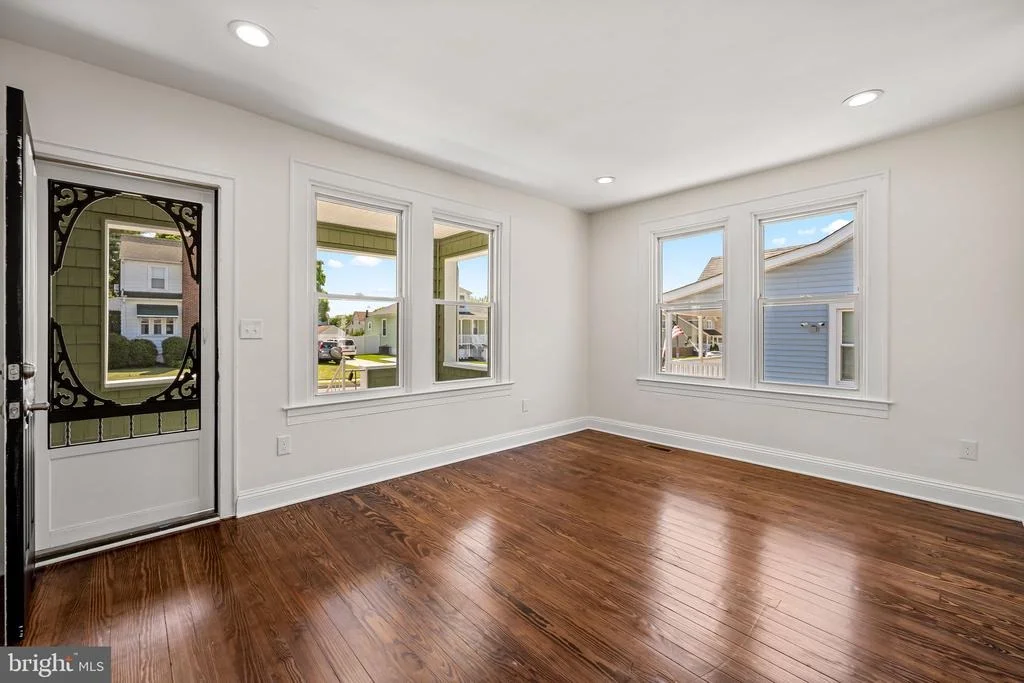 Photo of 112 LINHIGH AVENUE