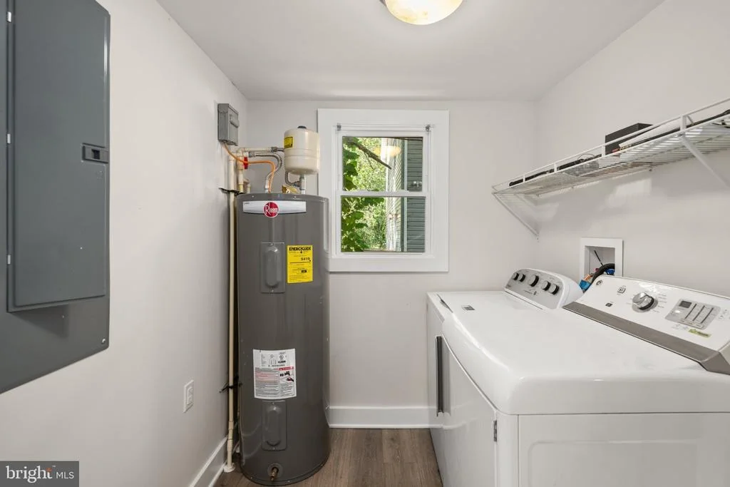 Photo of 524 E 4TH STREET