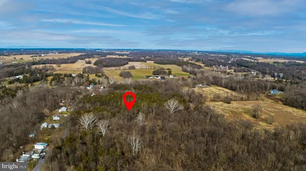 Photo of 8103 AVIS MILL ROAD