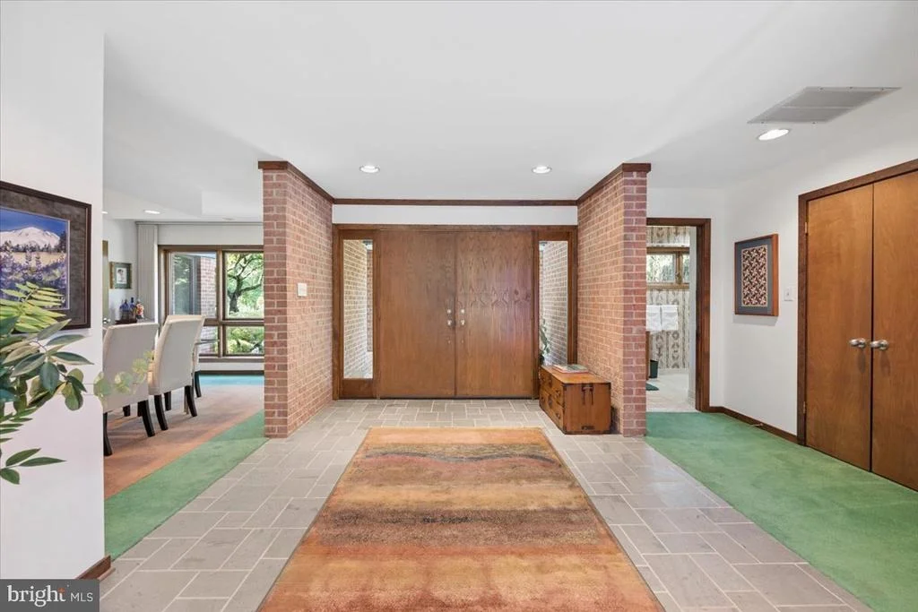 Photo of 17026 BARN RIDGE DRIVE