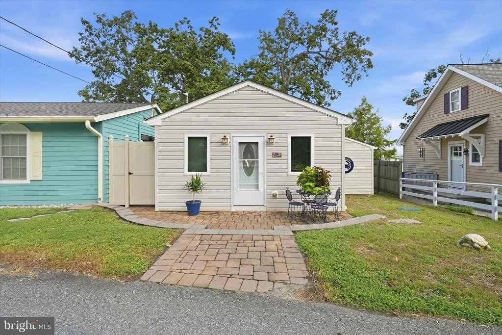 Photo of 125 ELKSIDE ROAD