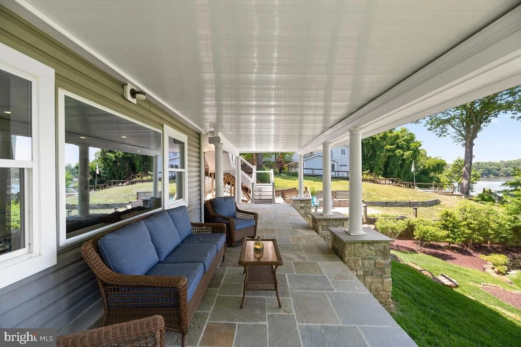 Photo of 1162 OAK VIEW DRIVE