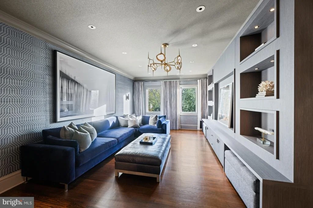 Photo of 8305 FOX HAVEN DRIVE