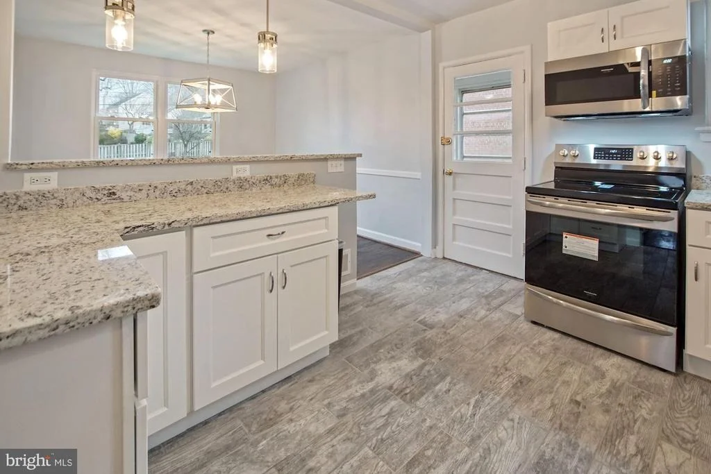 Photo of 2200 WESTVIEW DRIVE
